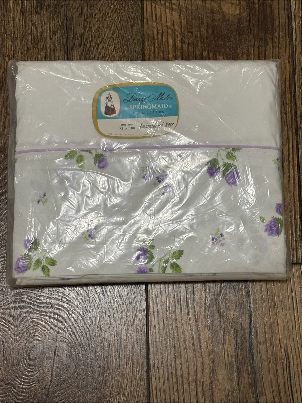 Vintage Luxury Muslin Springmaid Embroidered Rose Flat Sheet, USA, 72 X 108 NEW